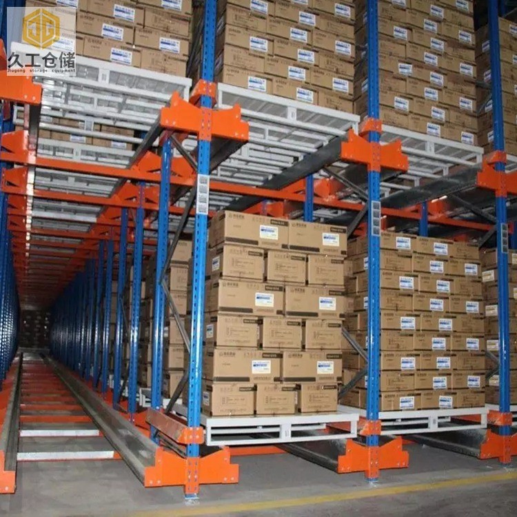 倉(cāng)儲(chǔ)貨架的選擇應(yīng)考慮哪些因素？智能倉(cāng)庫(kù)系統(tǒng)組成及功能？久工倉(cāng)儲(chǔ)設(shè)備