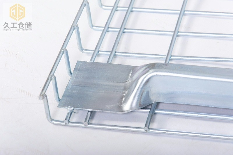 重型貨架網(wǎng)層板，鋼層板如何運(yùn)用？久工倉(cāng)儲(chǔ)設(shè)備