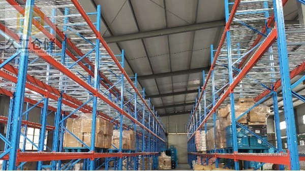 南京久工倉儲-貨架網(wǎng)層板現(xiàn)場實(shí)拍，南京鋼層網(wǎng)廠家，支持非標(biāo)定制！