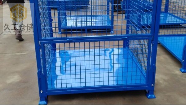南京鋼制料箱，金屬周轉(zhuǎn)箱實(shí)體工廠，久工倉儲(chǔ)設(shè)備