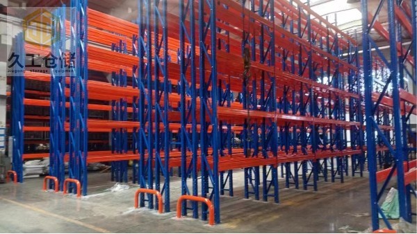 橫梁式貨架應(yīng)用特點有哪些？南京貨架-層網(wǎng)貨架/托盤貨架/重型貨架-久工倉儲設(shè)備