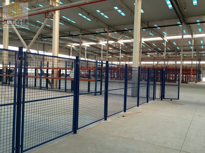 南京久工倉儲隔離網(wǎng)廠家-圍欄網(wǎng)護欄網(wǎng)介紹，久工倉儲-久久來分析