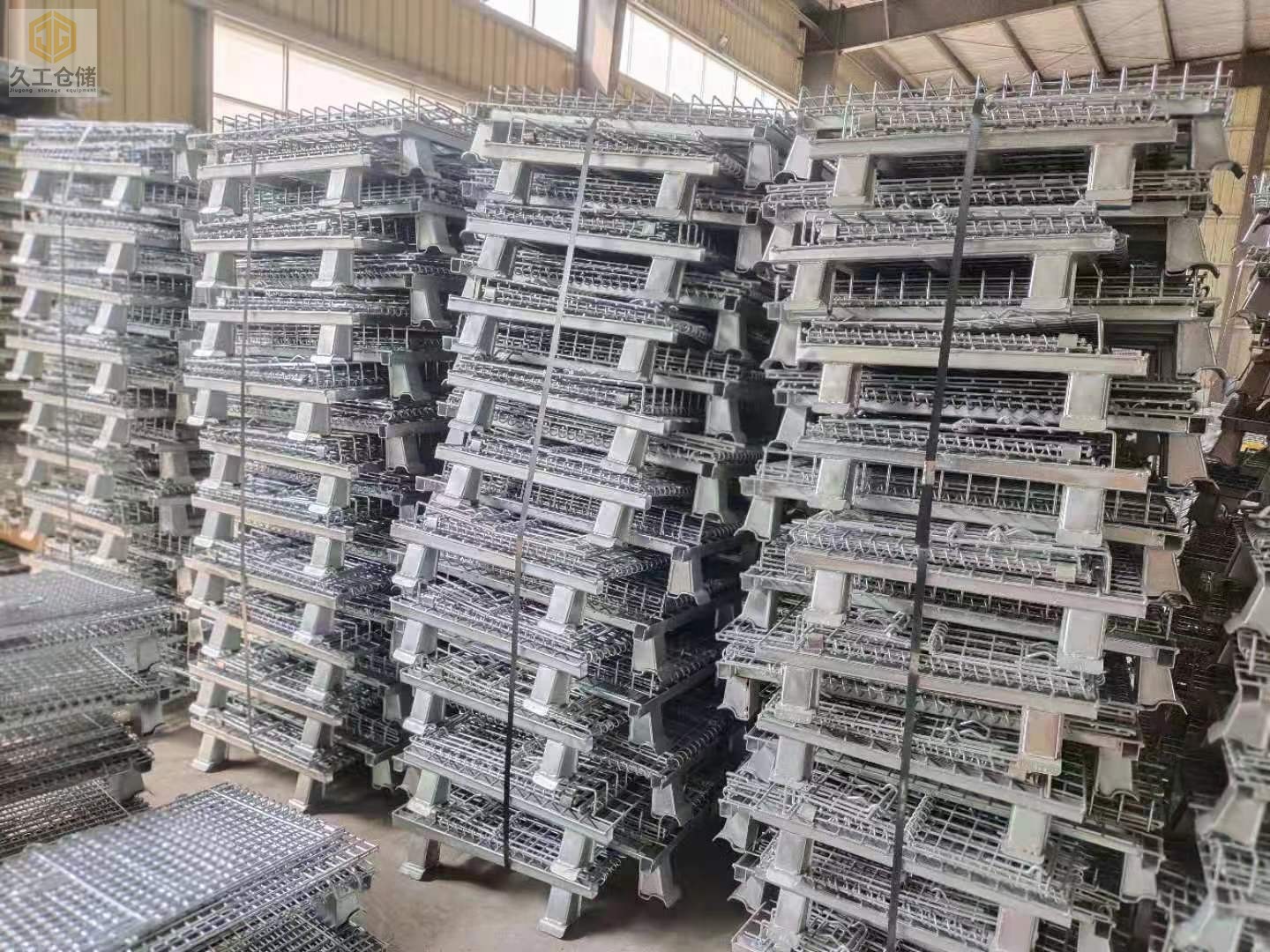 折疊式倉(cāng)儲(chǔ)籠車(chē)間擺放及發(fā)貨實(shí)拍，節(jié)省空間方便儲(chǔ)存，南京倉(cāng)儲(chǔ)籠廠家-久工倉(cāng)儲(chǔ)設(shè)備