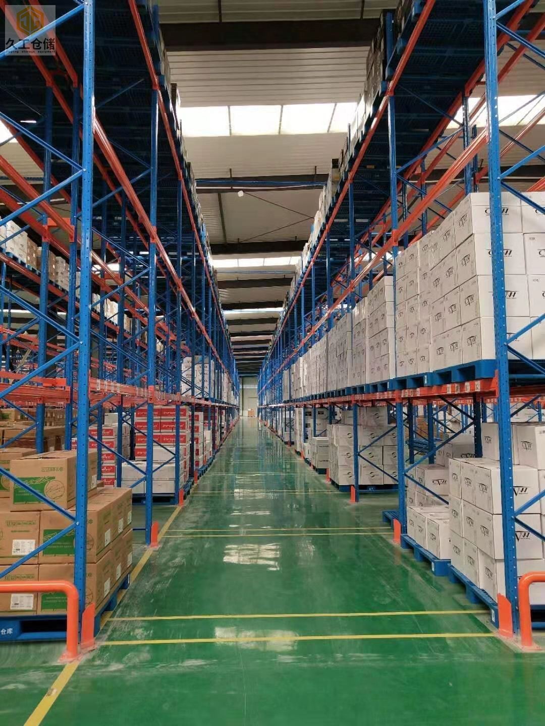 倉庫定制倉儲(chǔ)貨架有哪些類型？南京久工倉儲(chǔ)設(shè)備
