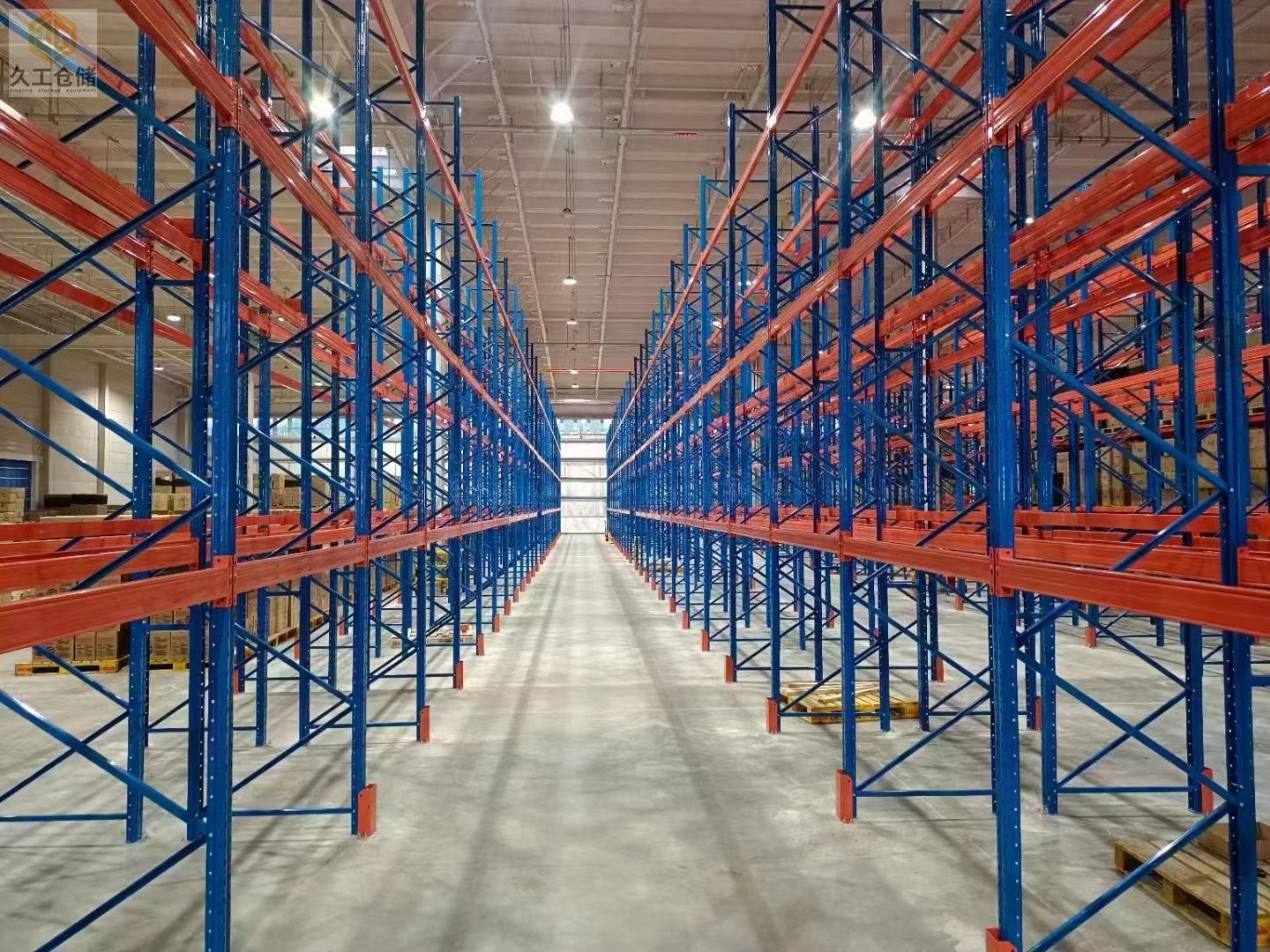 南京貨架廠家-久工倉儲分析倉儲貨架如何維護保養(yǎng)？一起來看看吧！