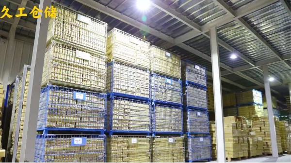 折疊式倉儲籠在物流電商中的運用。南京久工倉儲設備