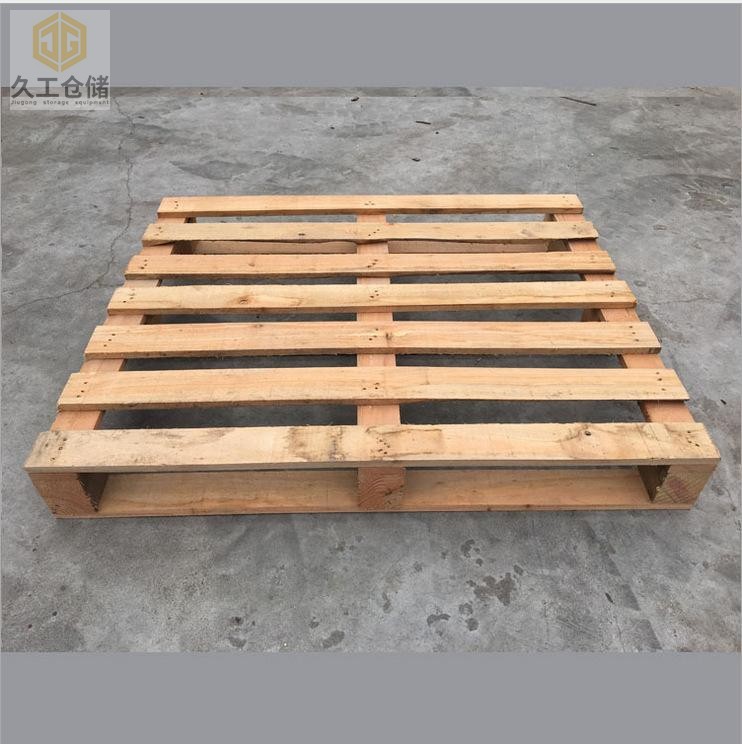 久工倉(cāng)儲(chǔ)設(shè)備關(guān)于木托盤(pán)的介紹，一起了解看看！