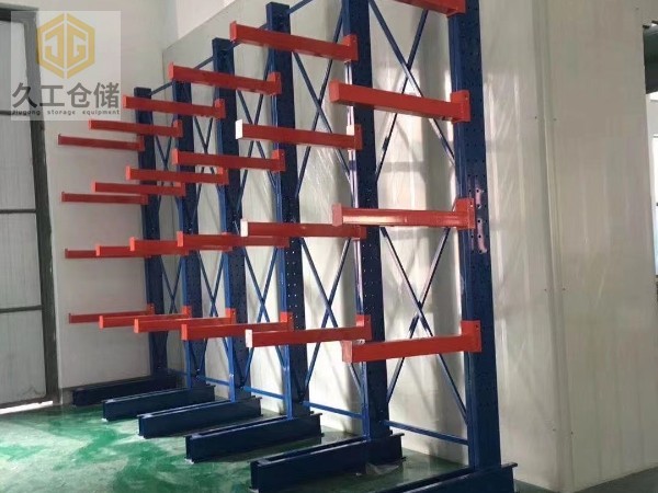 懸臂式貨架-懸臂貨架-單臂式貨架-久工倉儲設(shè)備
