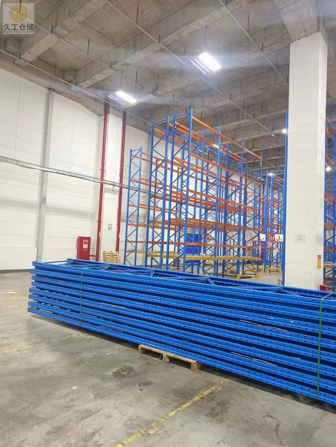 南京貨架-貨架安裝注意事項、選購貨架注意點及流程是哪些？南京久工倉儲設(shè)備