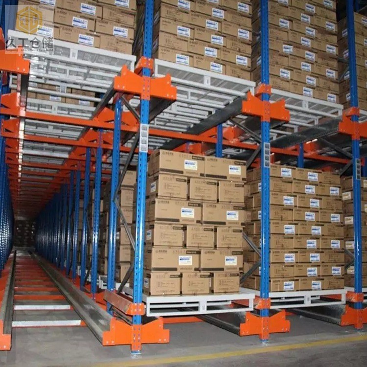 橫梁式貨架構(gòu)架及應(yīng)用？久工倉儲(chǔ)為大家分析！