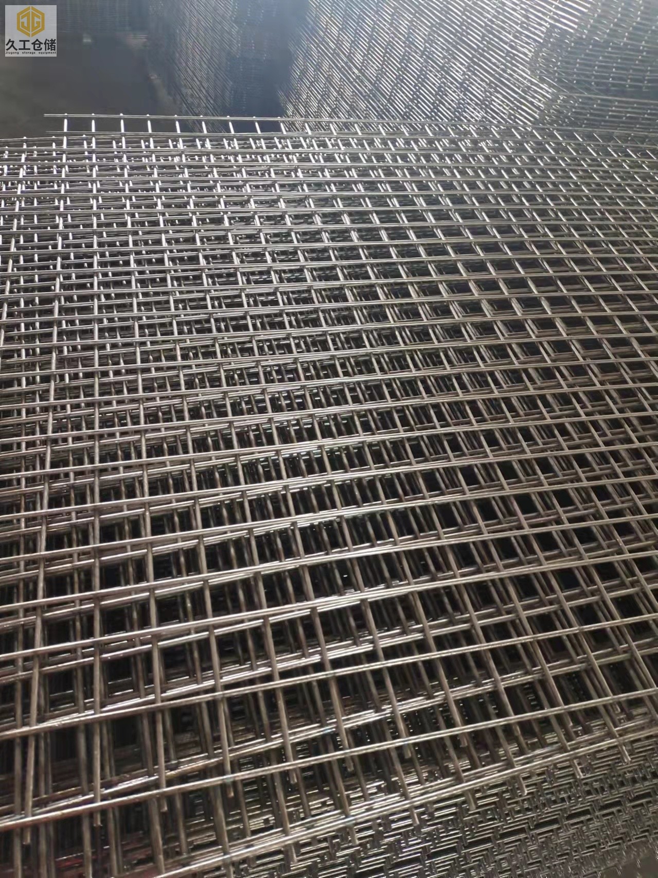 定制建筑網片結構，運用及廣泛用途分別是什么？南京金屬網片廠家-久工倉儲