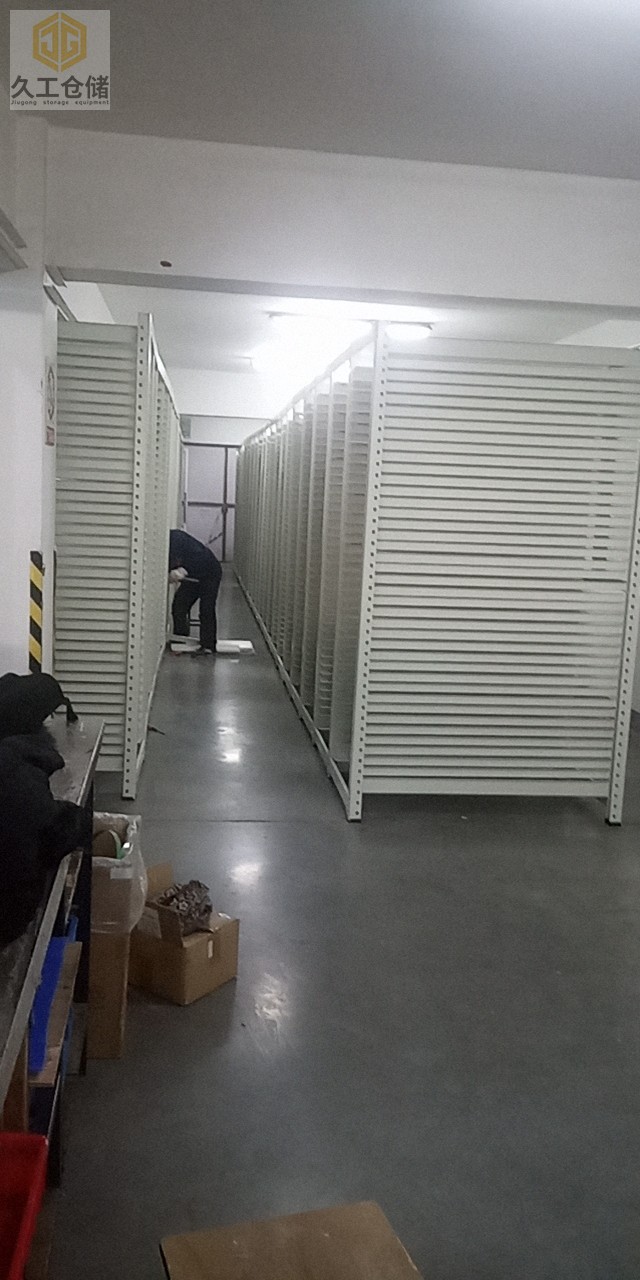 線束貨架端子貨架中的接線端子可以分為哪些種類？南京久工倉儲來分析