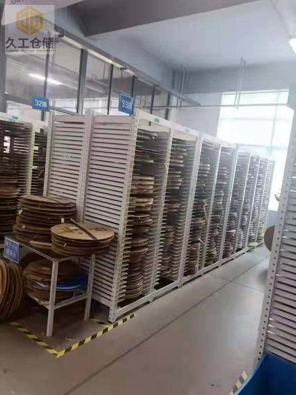 南京端子貨架廠家，接線端子注意事項(xiàng)？久工倉(cāng)儲(chǔ)設(shè)備