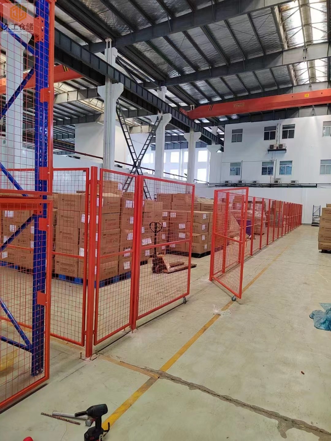 南京久工倉儲-全設(shè)備系列 實現(xiàn)整體配套， 一站式省心選購！隔離網(wǎng)背網(wǎng)巧固架堆垛架